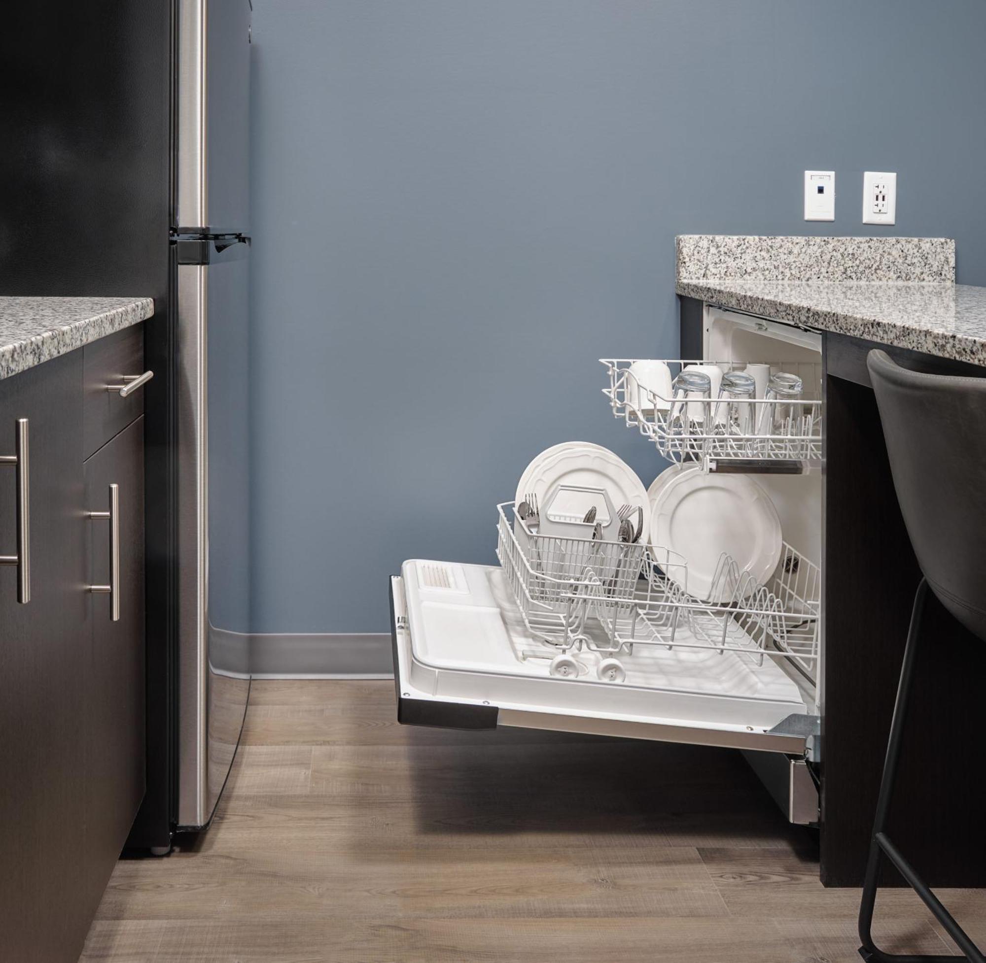 Stayapt Suites Greenville-Haywood Mall Kültér fotó